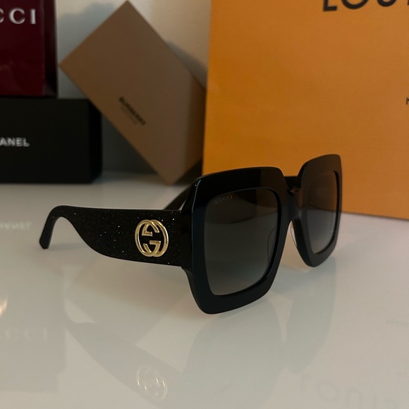 Gucci Sunglasses - Picture 1 of 4